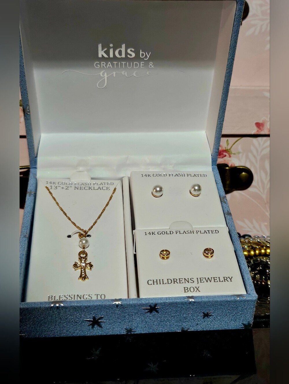 NIB Kids by Gratitude & Grace 14K Gold Flash Plated Jewelry Set – Cross & Studs